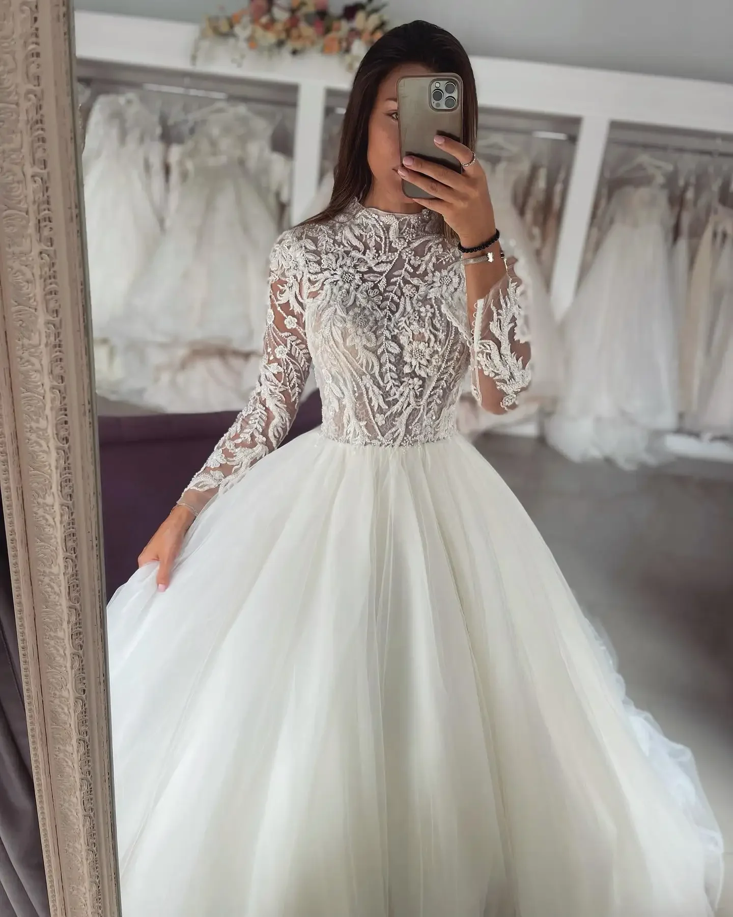 Lakshmigown Illusion Long Sleeve Lace Wedding Dresses A Line High Neck Bride Dress Customized Tulle Flower beads Wedding Gowns