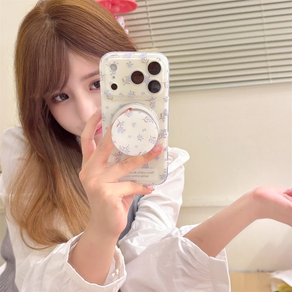 حافظة هاتف بحامل مغناطيسي لطيف وجديد من الزهور الزرقاء FRO مناسبة لهاتف iPhone 17pro، 13، 14، 15، 16 Promax أزياء مضادة للسقوط