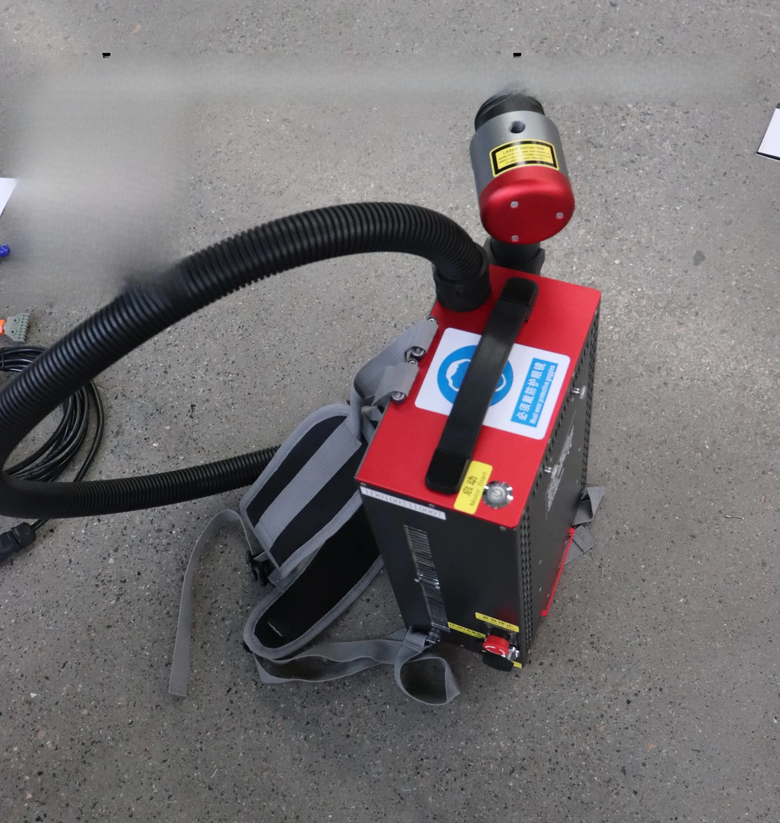 Machines de nettoyage Laser à impulsions 2025, sac à dos Portable CE FDA, Mini nettoyeur de Laser 11kg, outils pour bois et métal