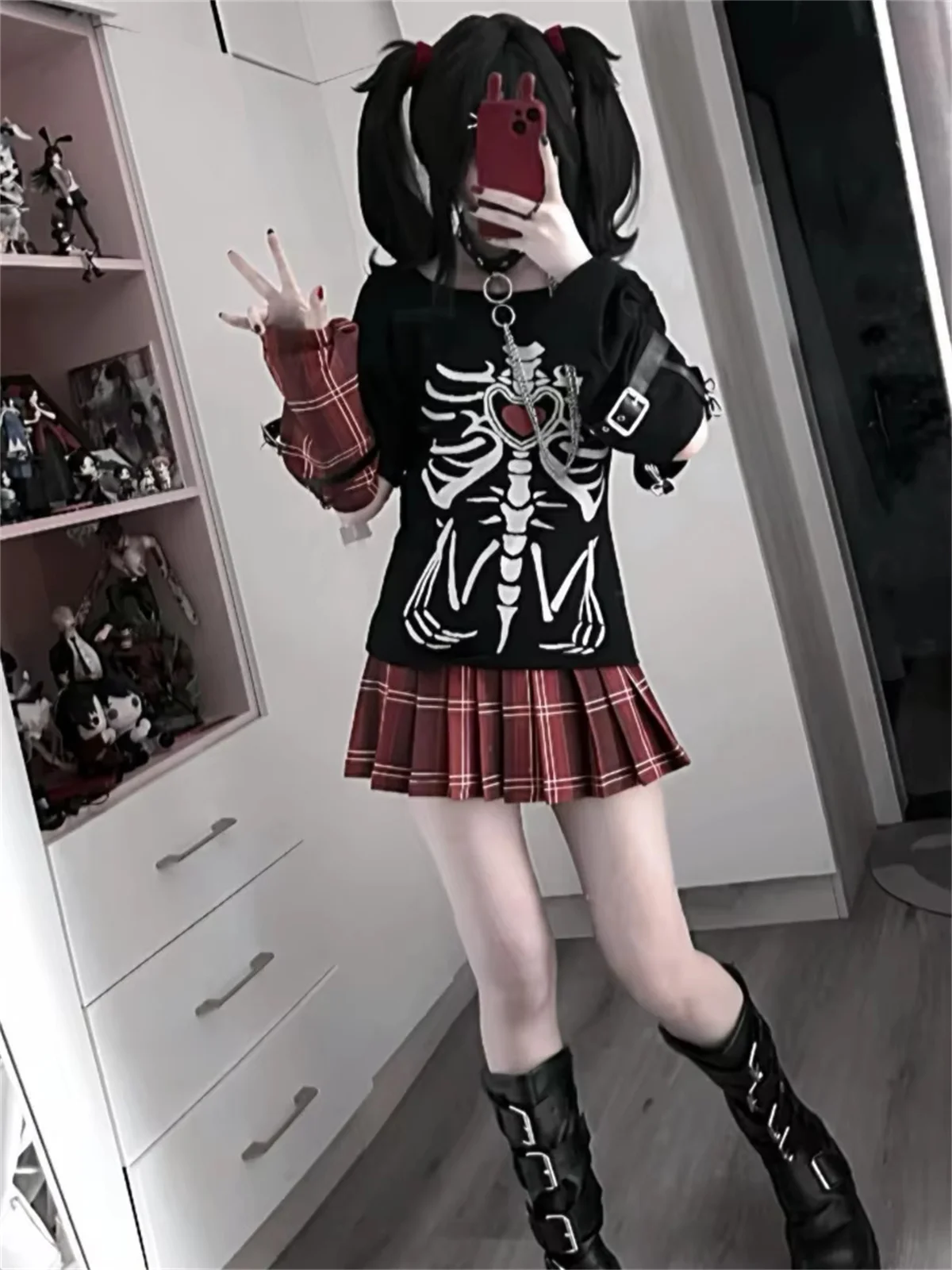 Japanische Sommer-T-Shirts mit Feen-Skelett-Print, Harajuku Vintage Lässige Lockere Schwarze Oberteile 2025, Damen Streetwear Grunge Punk Tees – Detail 3
