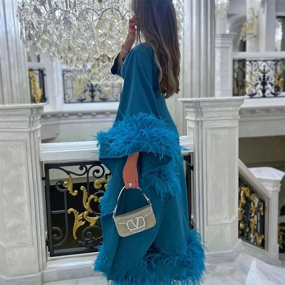 Vestidos de Noche azules de lujo para mujer, traje Formal con plumas personalizadas, para ocasiones formales, para baile de graduación árabe saudí,