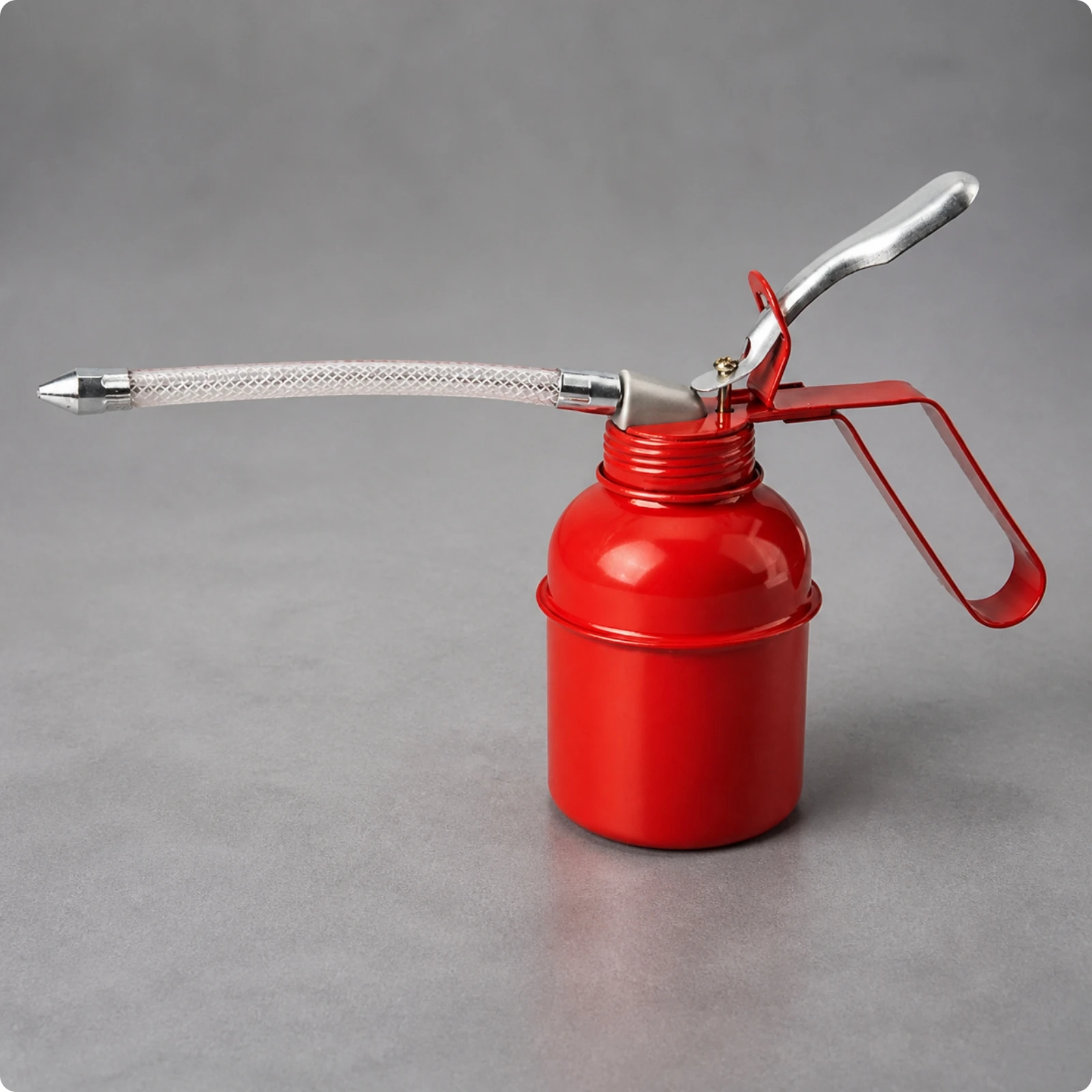 High-Pressure Oil Can Manual Oil Injector Narrow Pointed Metal Nozzle, Oil Can with Flexible Hose for Machinery Maintenance