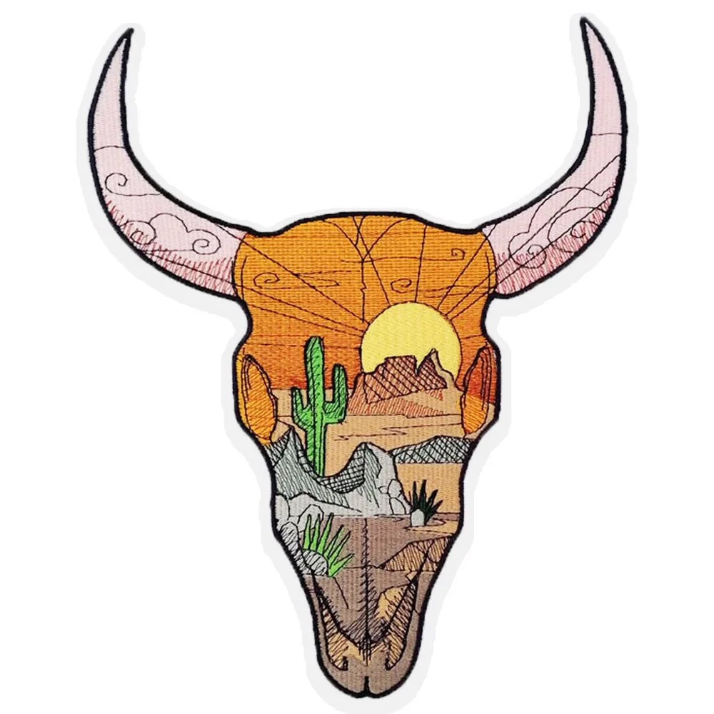 Hot Sale Western Desert Cow Bull Patches Iron On Embroidery Patch Animal Skull Skeleton Patch Alternative Fashion Accessory Hat