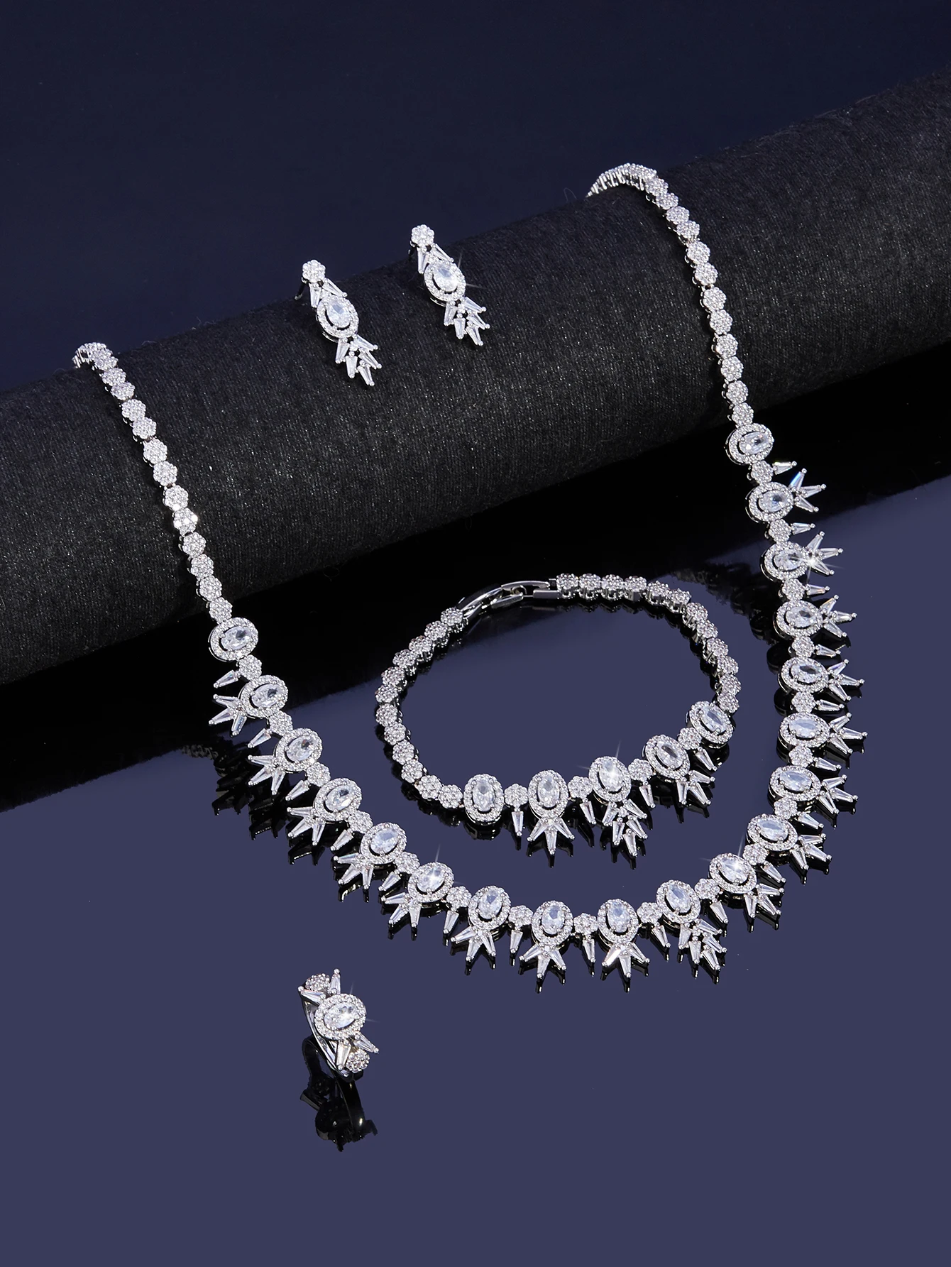 2023 New Africa Dubai Nigeria 3A Cubic Zirconia 4-Piece Women's Bride Wedding Set Party Luxury Crystal Jewelry Accessories Gift