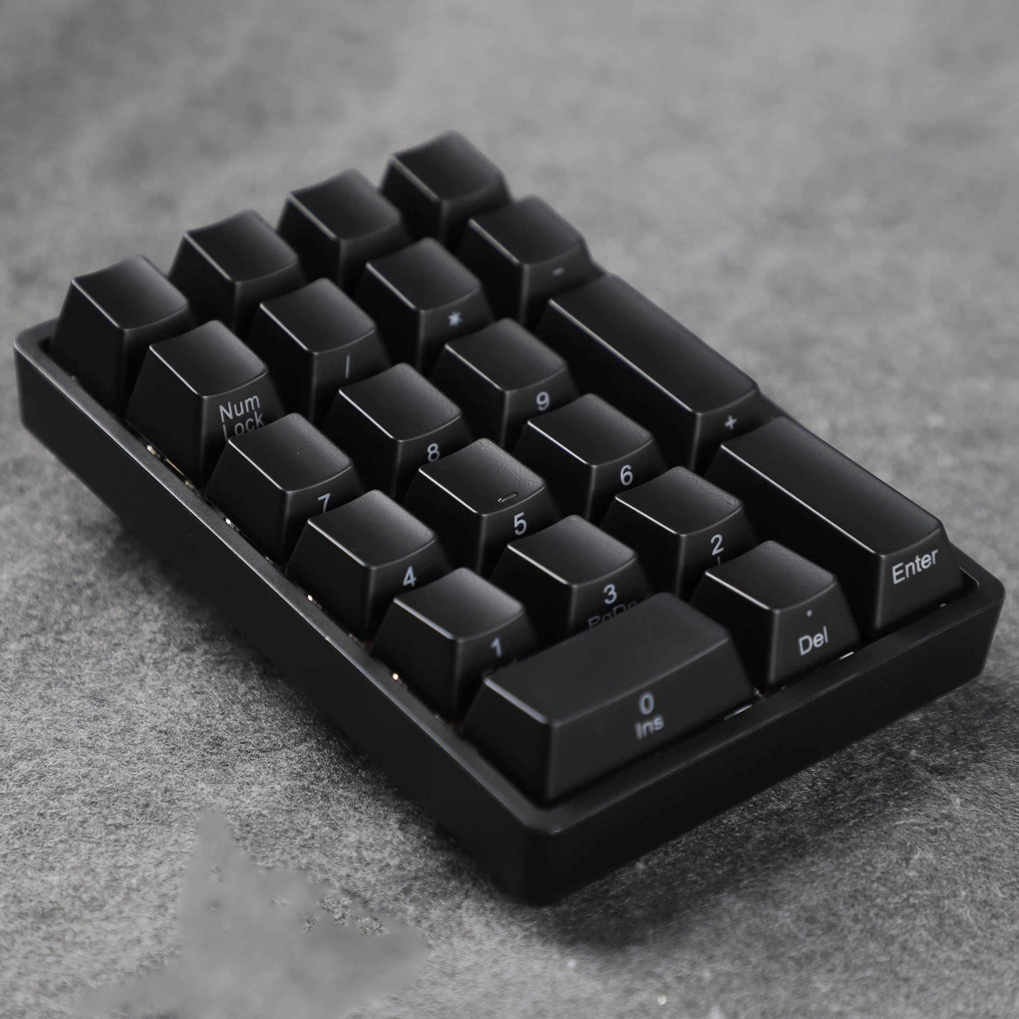 YMDK 21 Key ABS Shine Through ABS Side-Lit Side Printed Keycap For MX Switches Mechanical Keyboard Numpad