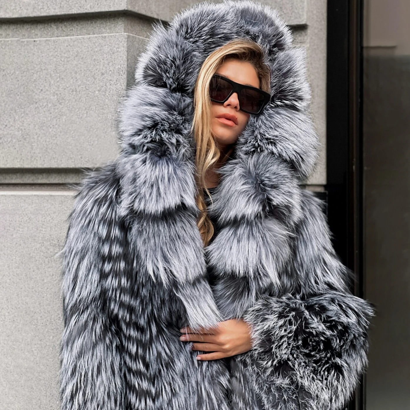 Women 120cm Long Real Silver Fox Fur Coat with Hood Winter New Fashion Genuine Wholeskin Fox Fur Coats for Women Winter Outwear