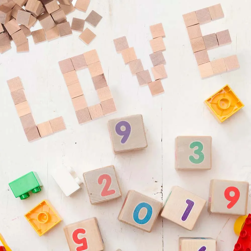 50/100 sztuk drewnianych kostek Małe drewniane klocki DIY Craft Blocks Puste kostki z litego drewna — zdjęcie 4