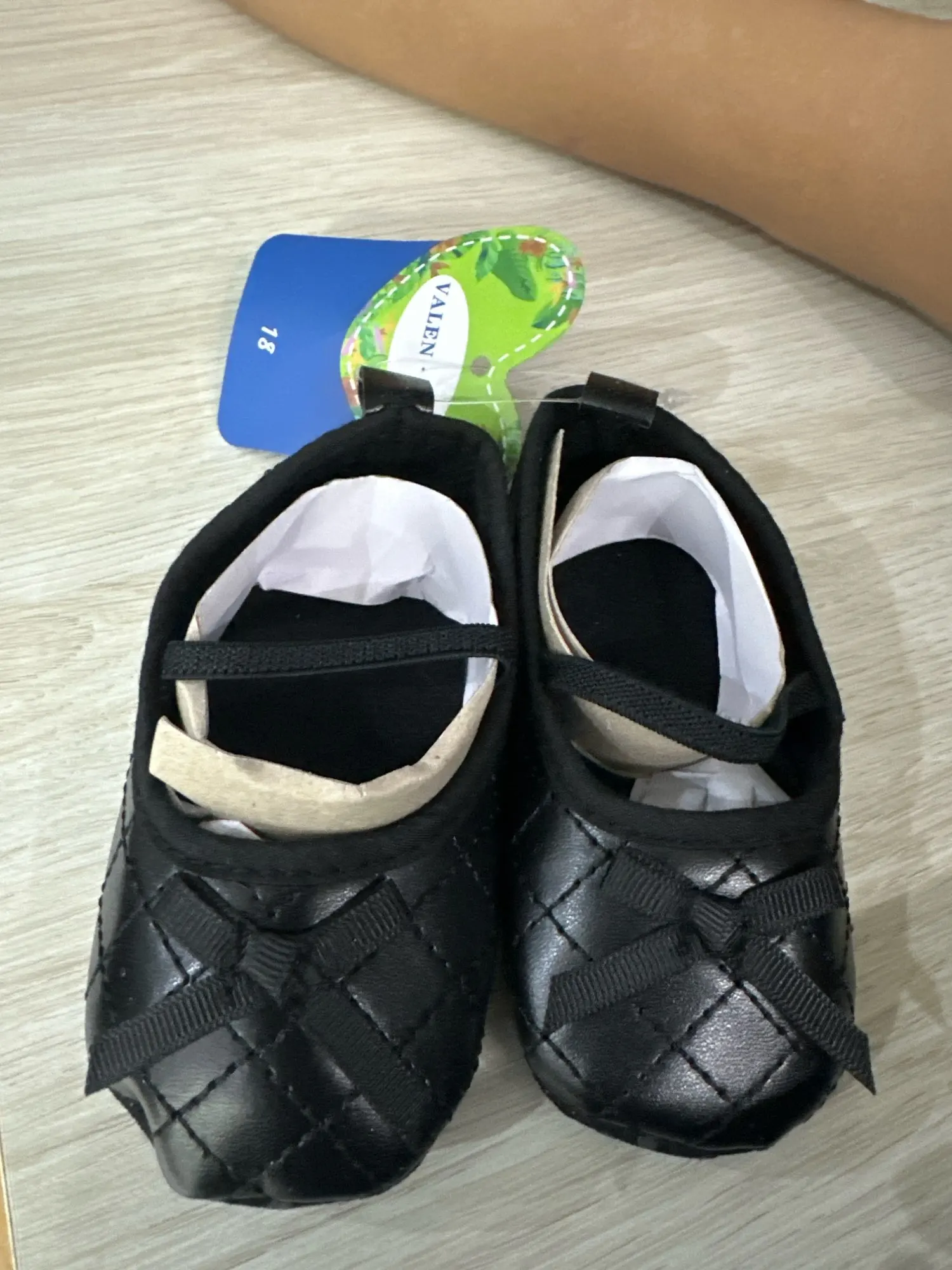 Sommer Babyschuhe mit weicher Sohle im Blumendesign