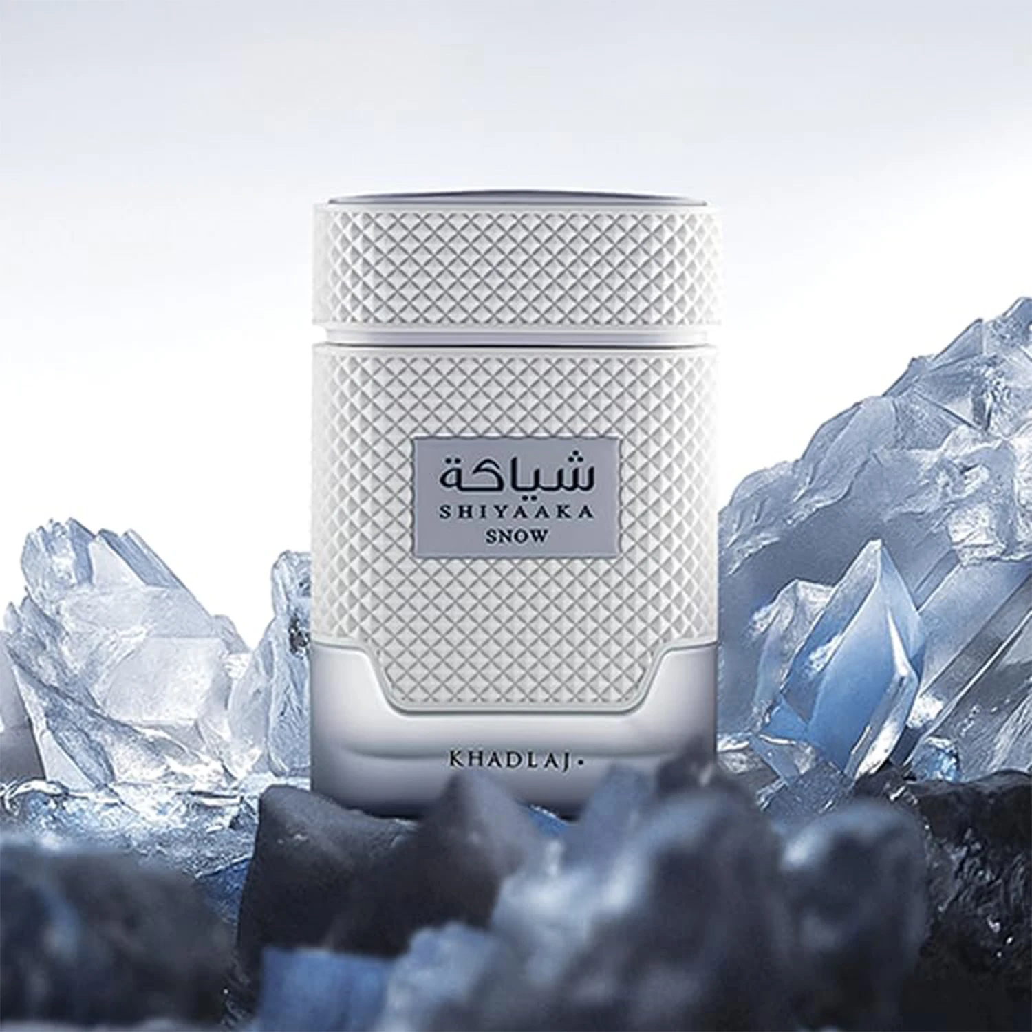 

Khadlaj Shiyaaka Snow – Citrusy, Woody, Spicy, Aromatic – Eau De Parfum Spray-Long-Lasting Fragrance for Men, 3.4 Ounce / 100 ml