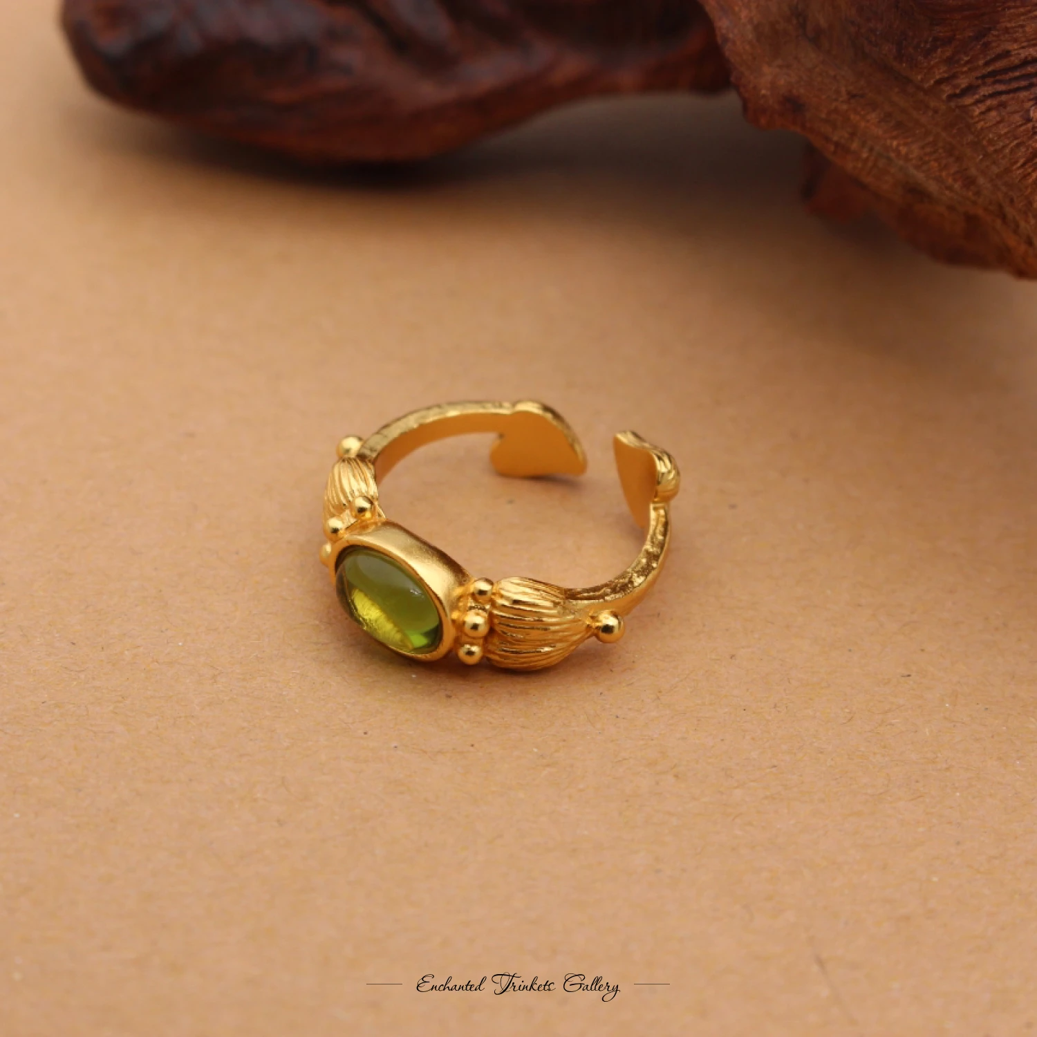 

YAJUNIEL Natural Green Crystal Ring for Women 24K Gold Plated Hypoallergenic Brass Oval Gemstone Adjustable Ring Jewelry Gifts