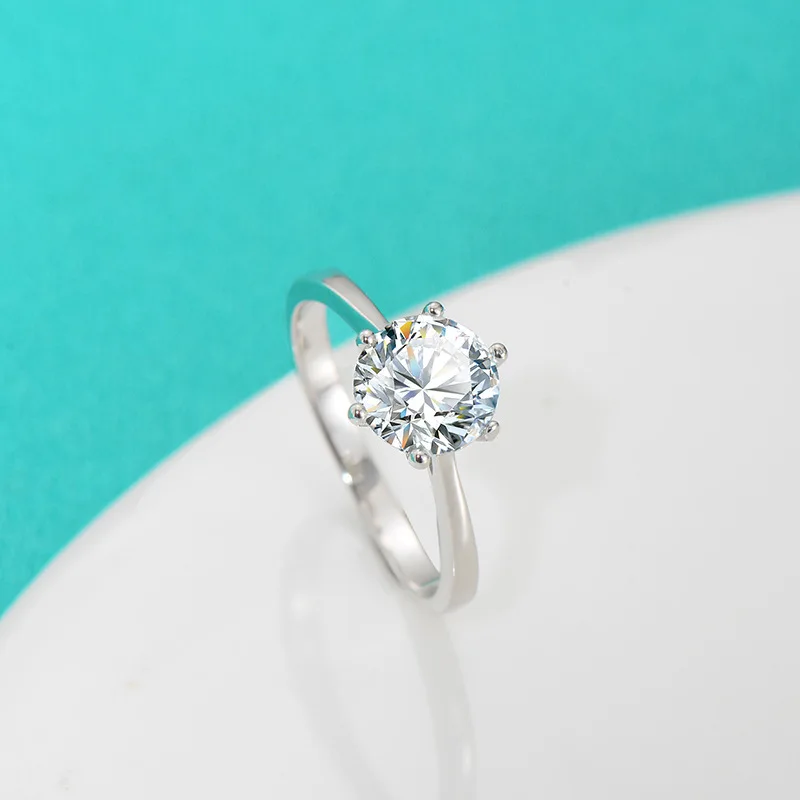 Moissanite Z1 six-claw ring