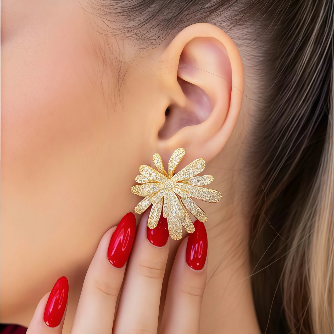 Luxurious Designer Micro Cubic Zirconia Paved Firework Earring Big Geometric Petal Earring Costume Jewelry