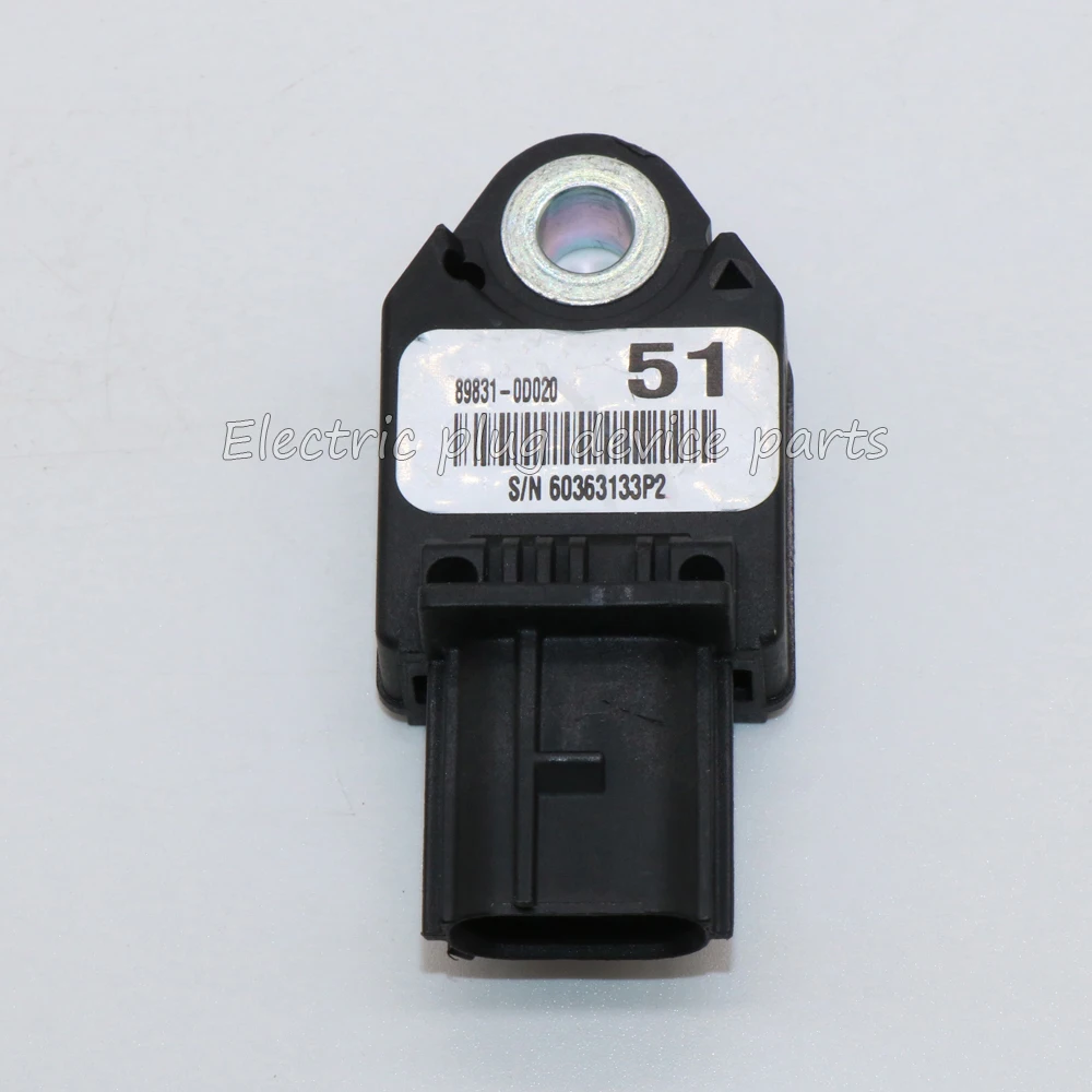 

Original 89831-0D020 898310D020 Right Side Crash Impact Sensor for Toyota