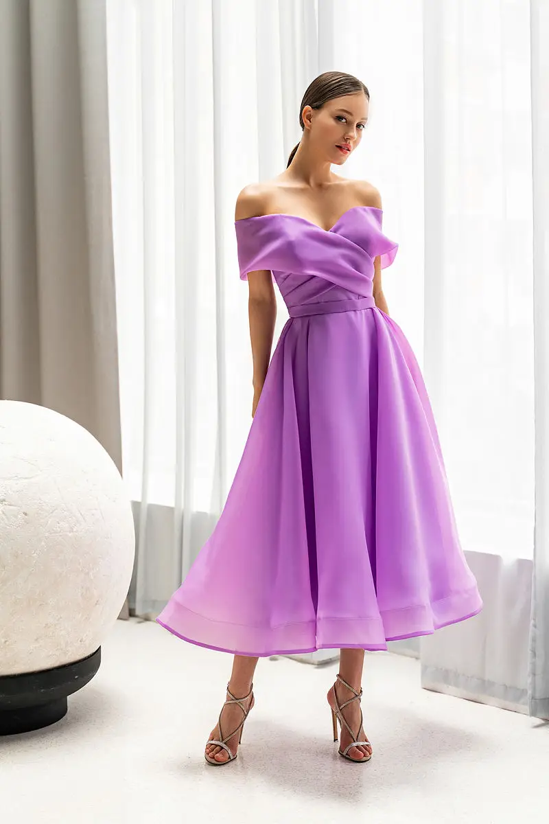 

Organza Off Shoulder Bridesmaid Dresses A Line Tea Length Bridesmaid Gown Summer Solid Elegant Backless Wedding Party Dress