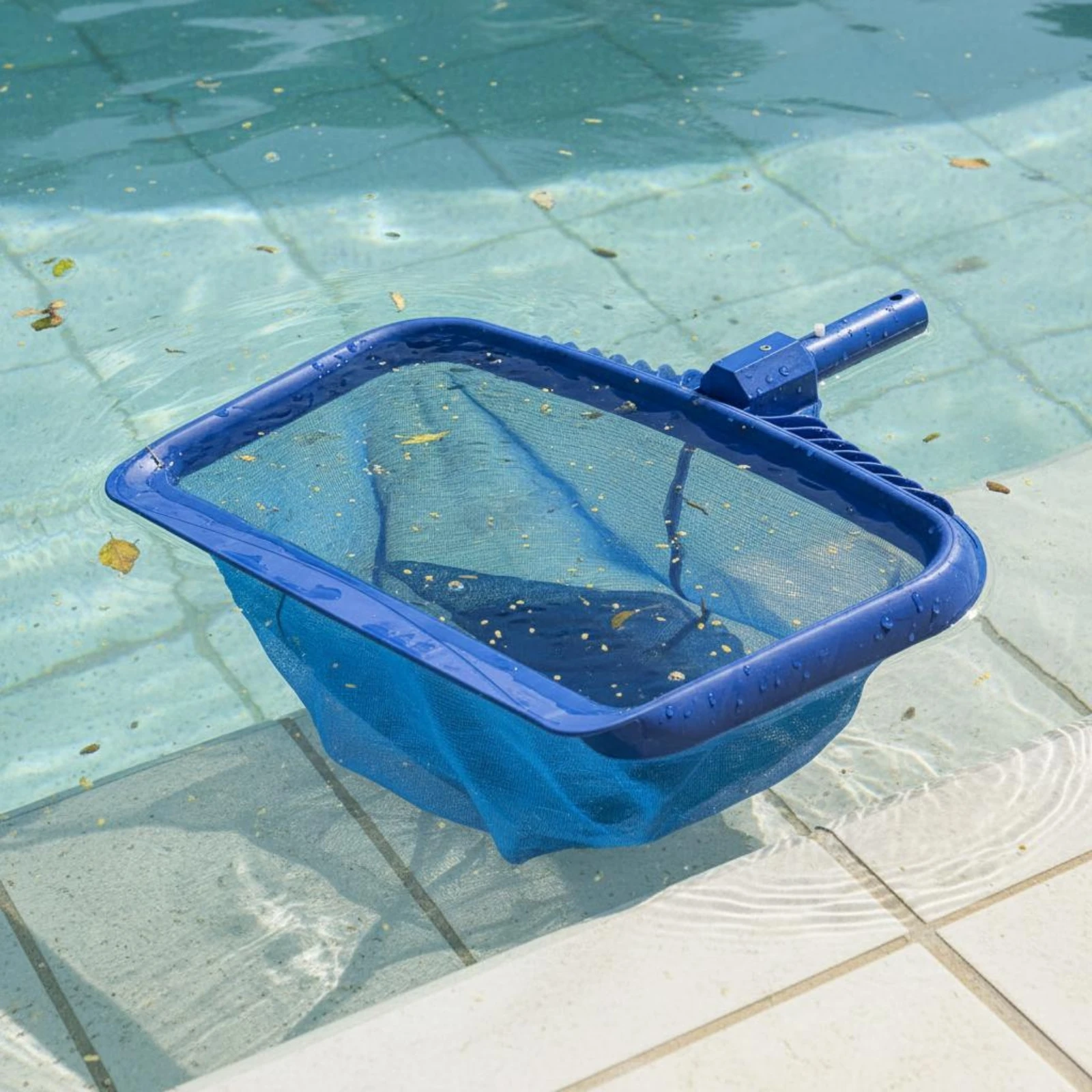 Reinforced Shallow Water Pool Leaf Rake with Deep Bag Skimmer Net - Efficient Pool Cleaning Tool