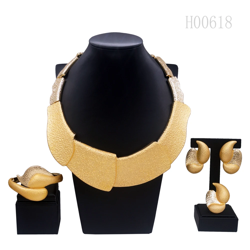 Dubai Gold Plated 24K Shiny Necklace Bracelet Ring Women Jewelry Set Exaggerated Style Banquet Party Bijoux Nigeria Wedding