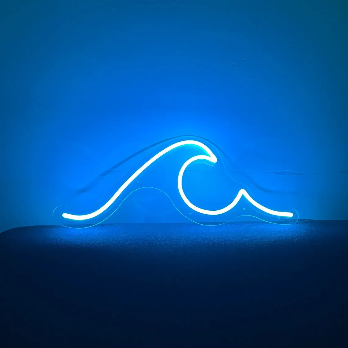 Wave Neon Sign, Room Decor USB Light Sign, Event Light, Birthday Gift, Custom Neon Sign, Home Office Store Wall Decor Night Lamp