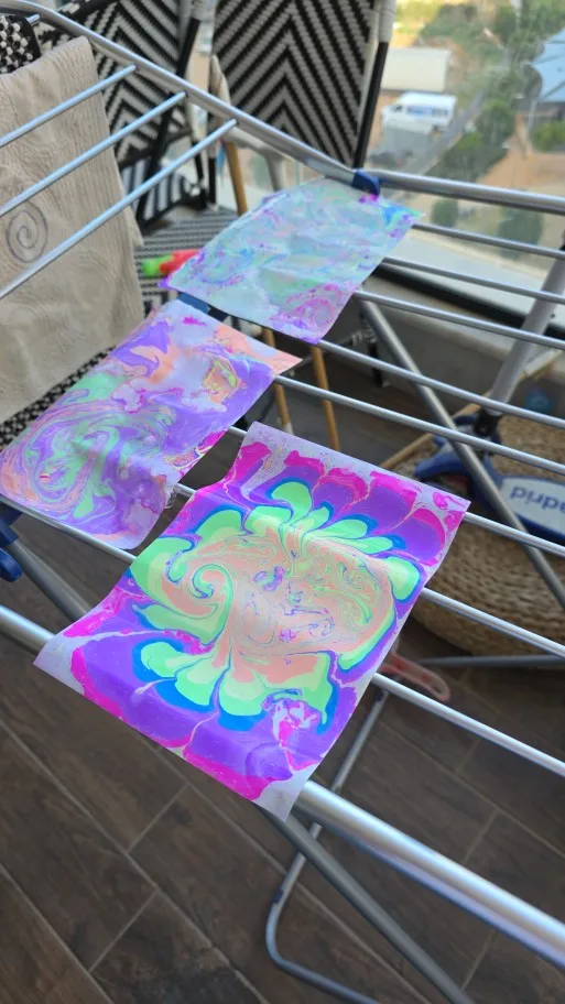 Marble Painting Kit for Kids,Arts and Crafts Paint On Water Set,Water Marbling Paint Kit Ideal Gifts for Girls & Boys Age 4-16 photo review