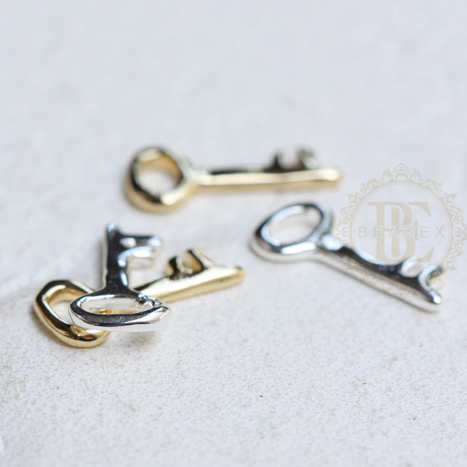 

Подвеска для ключей из твердой латуни премиум-класса с покрытием — 17x8 мм (4742C)