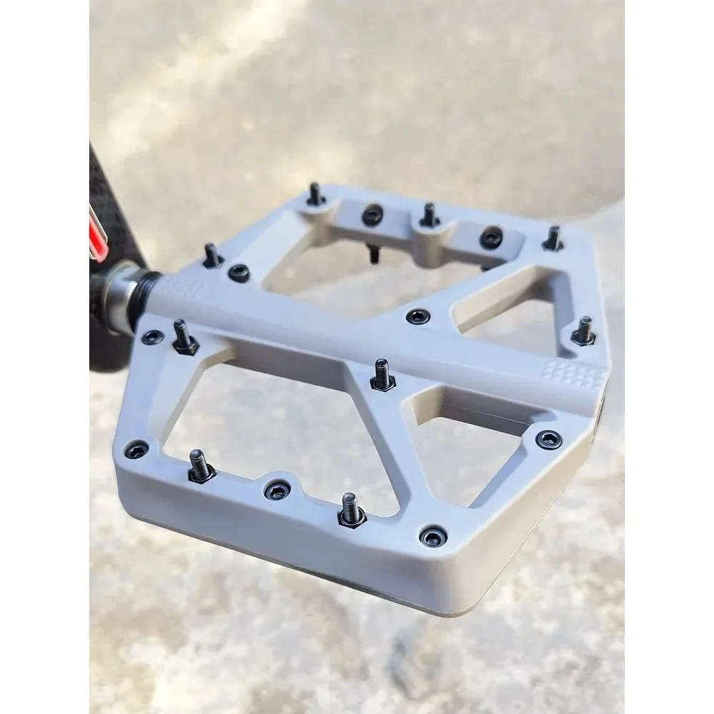 AliExpress shanmashi New Ultralight Seal Bearings Bicycle Bike Pedals Cycling Nylon Road bmx Mtb Pedals Flat Platform Bicycle Parts Accessories