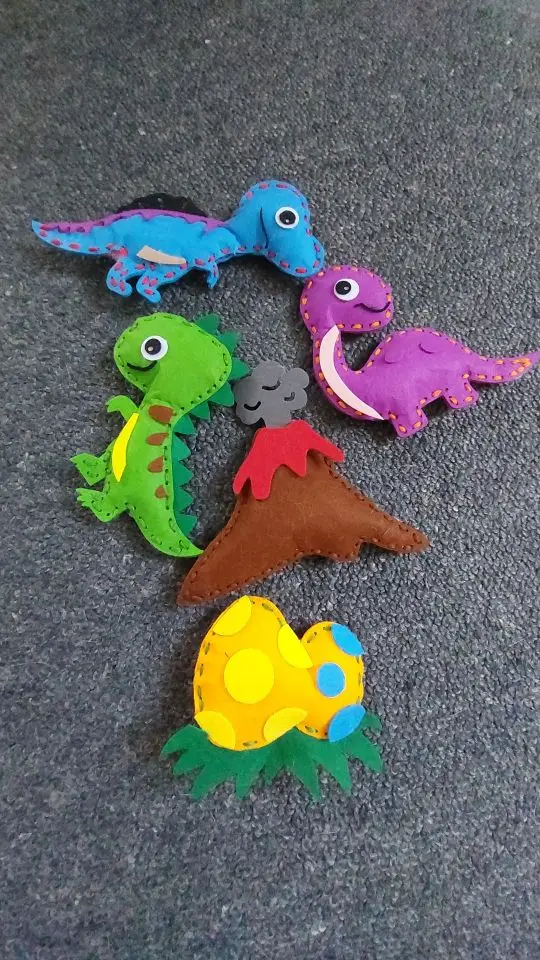 Fine motor skills sewing felt toys DIY sewing space system craft kit Early education vitality puzzle sewing kit photo review