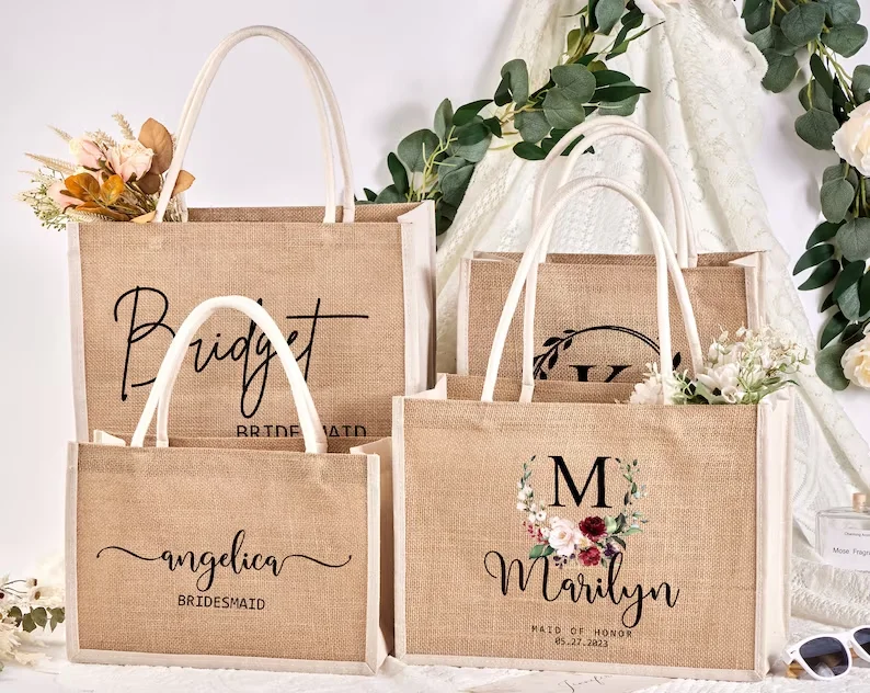 Personalized Burlap Bags Custom Bridesmaid Burlap Beach Tote Bag Bridesmaid Burlap Tote gift Bags Bridesmaid Proposal Wedding