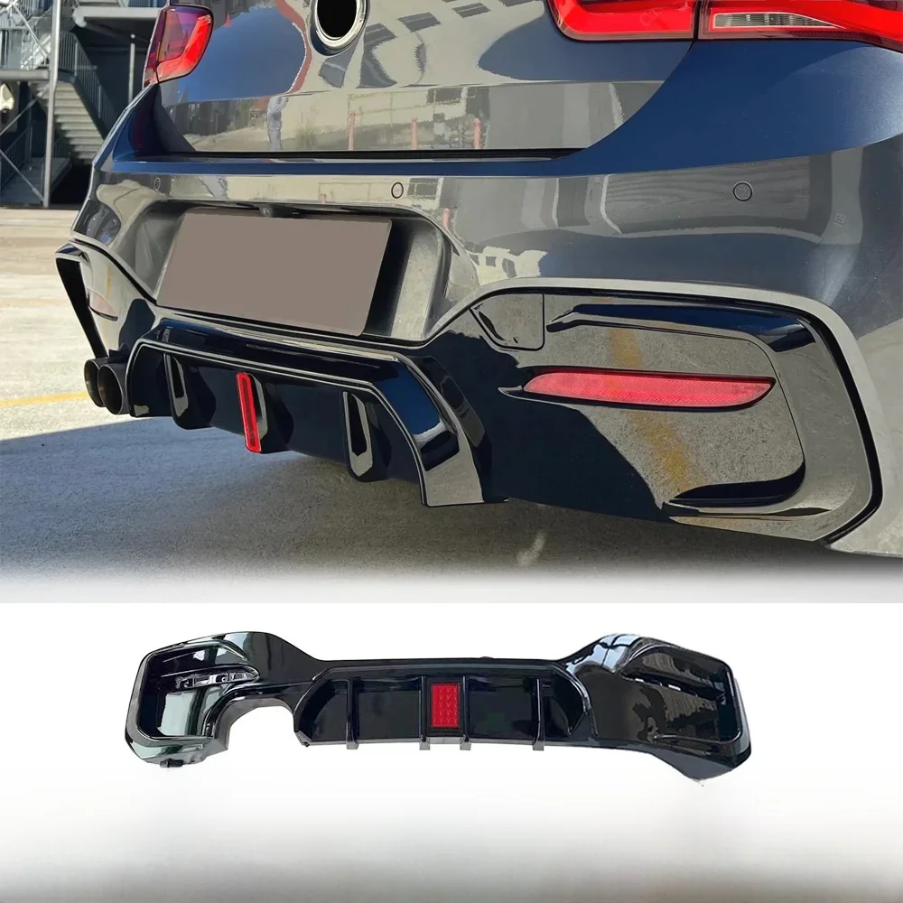 Listwa/Nakładka na tylny zderzak do BMW F20 120i 120d 125d 125i M Sport 2015-2019 Lci Styl MP Tylny Dyfuzor z Czerwonymi Lampami LED Zestawy Body Kit — zdjęcie 2