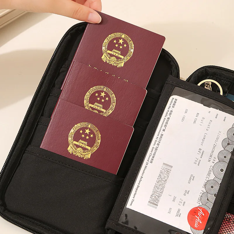 Oxford Cloth Material, Wrinkle-Resistant and Easy to Clean Document Holder, with Multiple Card Slots + Inner Pocket Layout, Can Organize Id Cards, Bank Cards, Keys, Receipts, and Even a Pen Can Be Inserted Securely. Compact Size, Easy to Fit in a Backpack/Pocket, Available in Four Colors, Suitable for Everyday Style, Use It When Traveling, Commuting, or on Business Trips to Store Important Documents Without Having to Search through Your Bag.