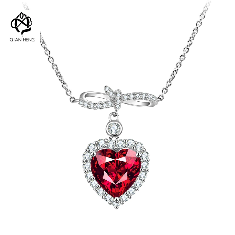 

Qian Heng Vintage Lab Grown Ruby Necklace With Chain S925 Silver Heart Shape Gems Necklaces For Women Sterling Sliver Chains