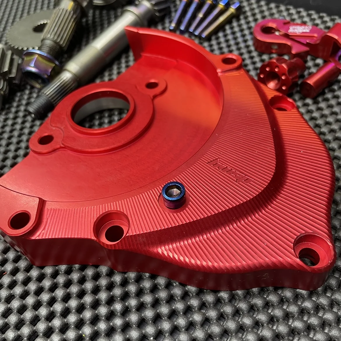 Transmission Gear Box Lid DIO50 AF18 And CNC CASES With Modified Secondary Gears Red Color