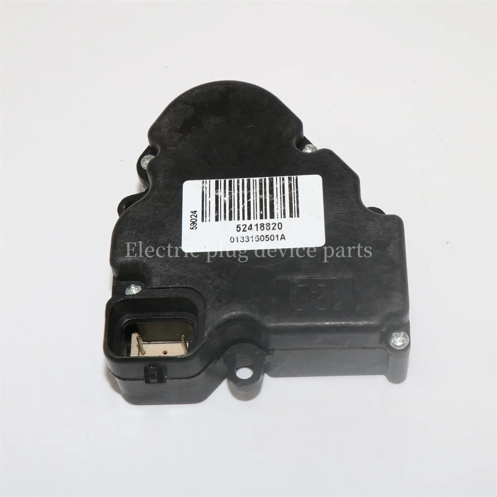 

52418820 AH219855 Привод кондиционера для John Deere