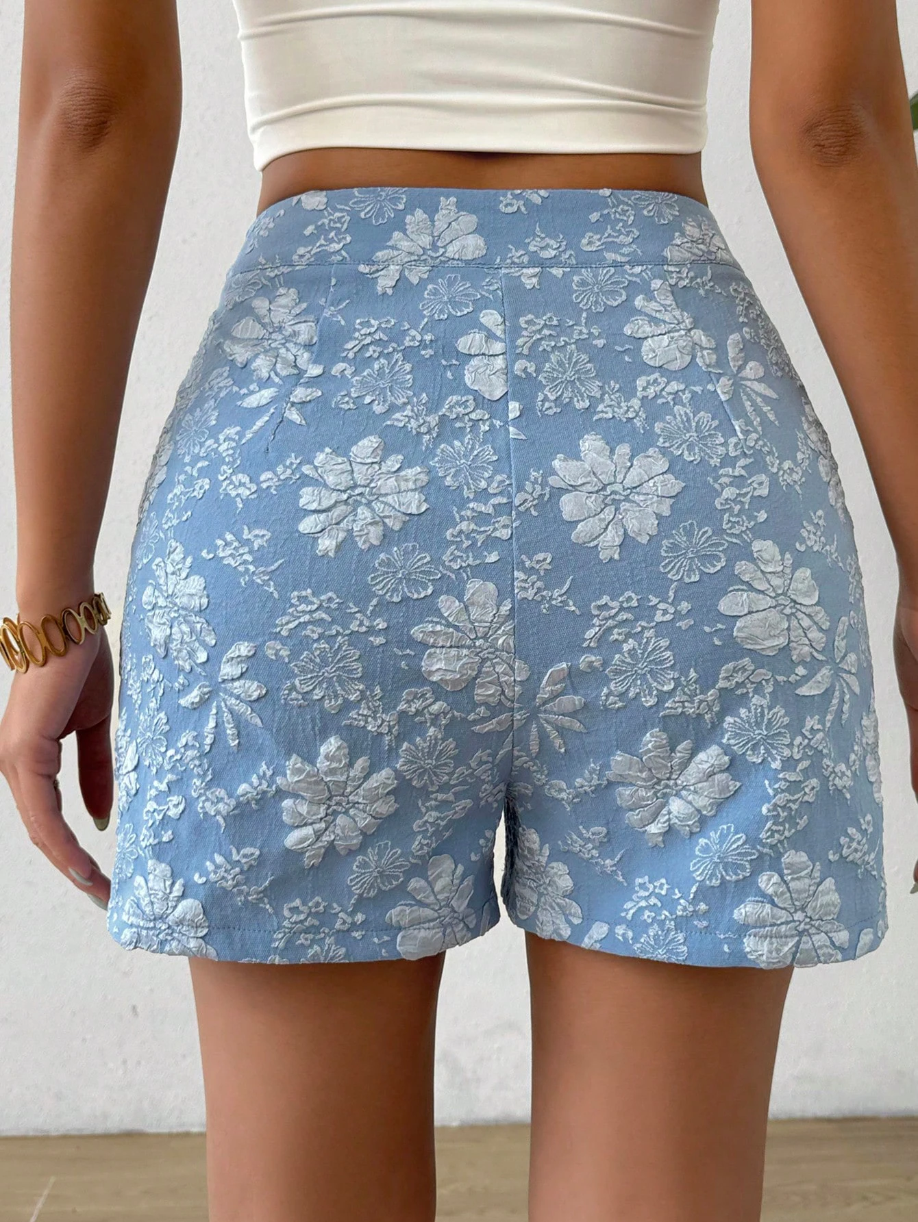 Women's Summer Floral Jacquard Shorts Embroidery Straight Leg Shorts with Pocket