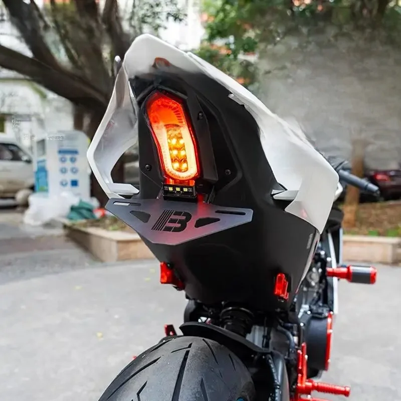 VOOR CFMOTO 675SR675 SR 675SR-R 675SS Motorfiets Onderdelen Achterlicht Brake Richtingaanwijzers Geïntegreerde Led Licht Kentekenplaat - afbeelding 2