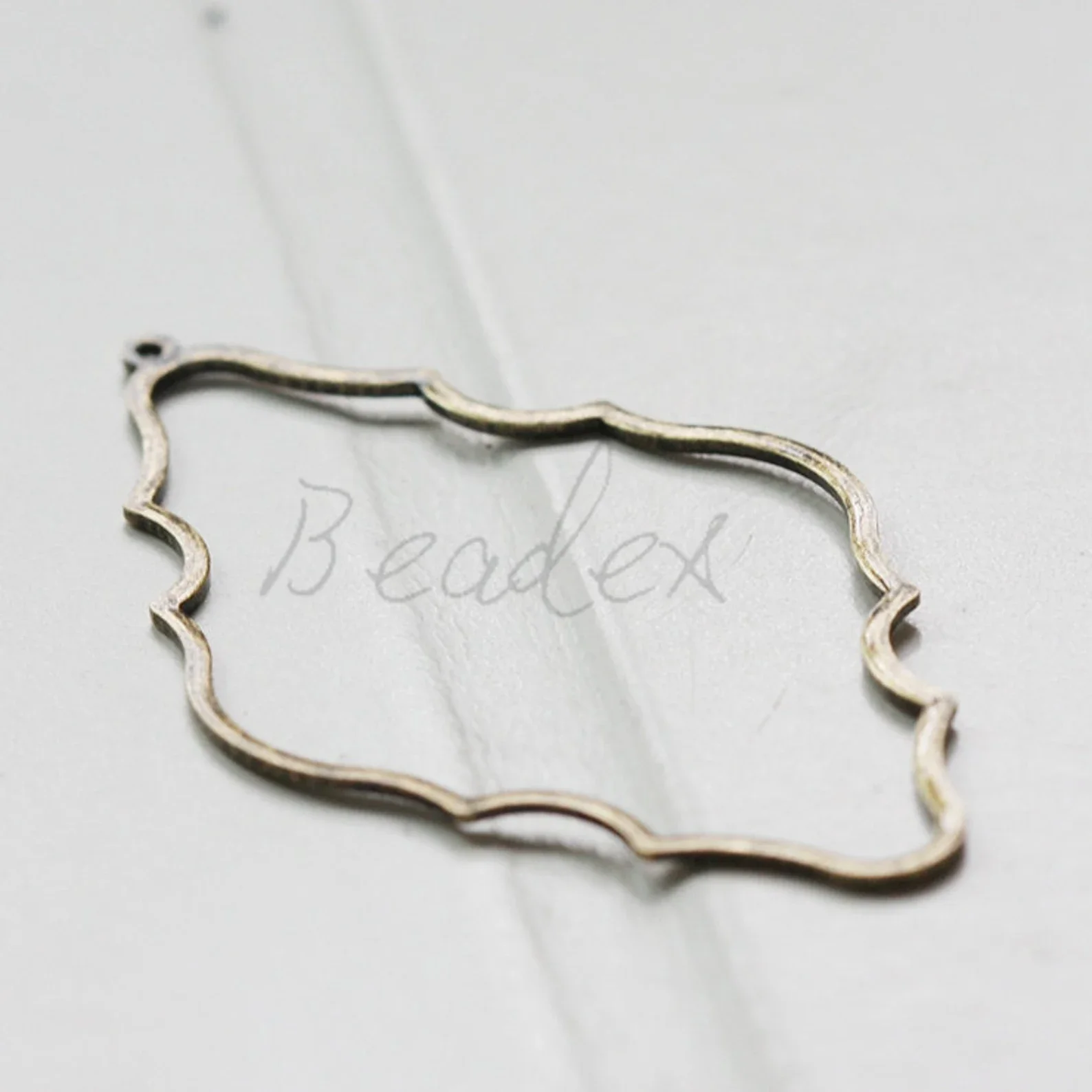 DIY Supply-Solid Brass Finding Link - Cloud - Outline - 52x31mm (3121C)