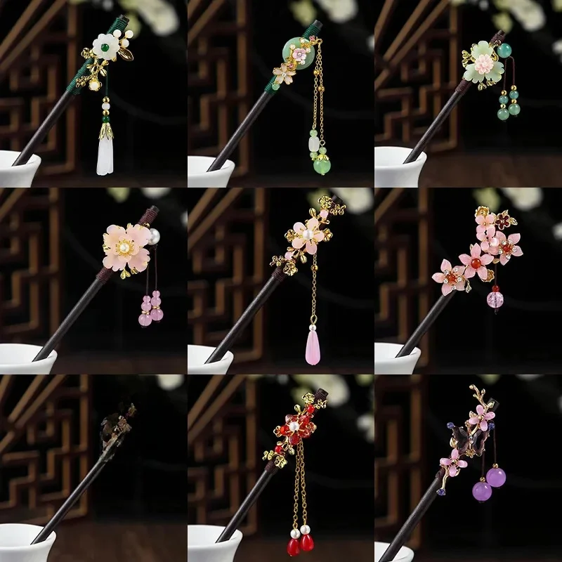 Épingle à cheveux en bois de style chinois avec pompon, épingle à cheveux fleur à enroulement, pince à cheveux élégante pour dame, accessoires pour cheveux, cadeau vintage