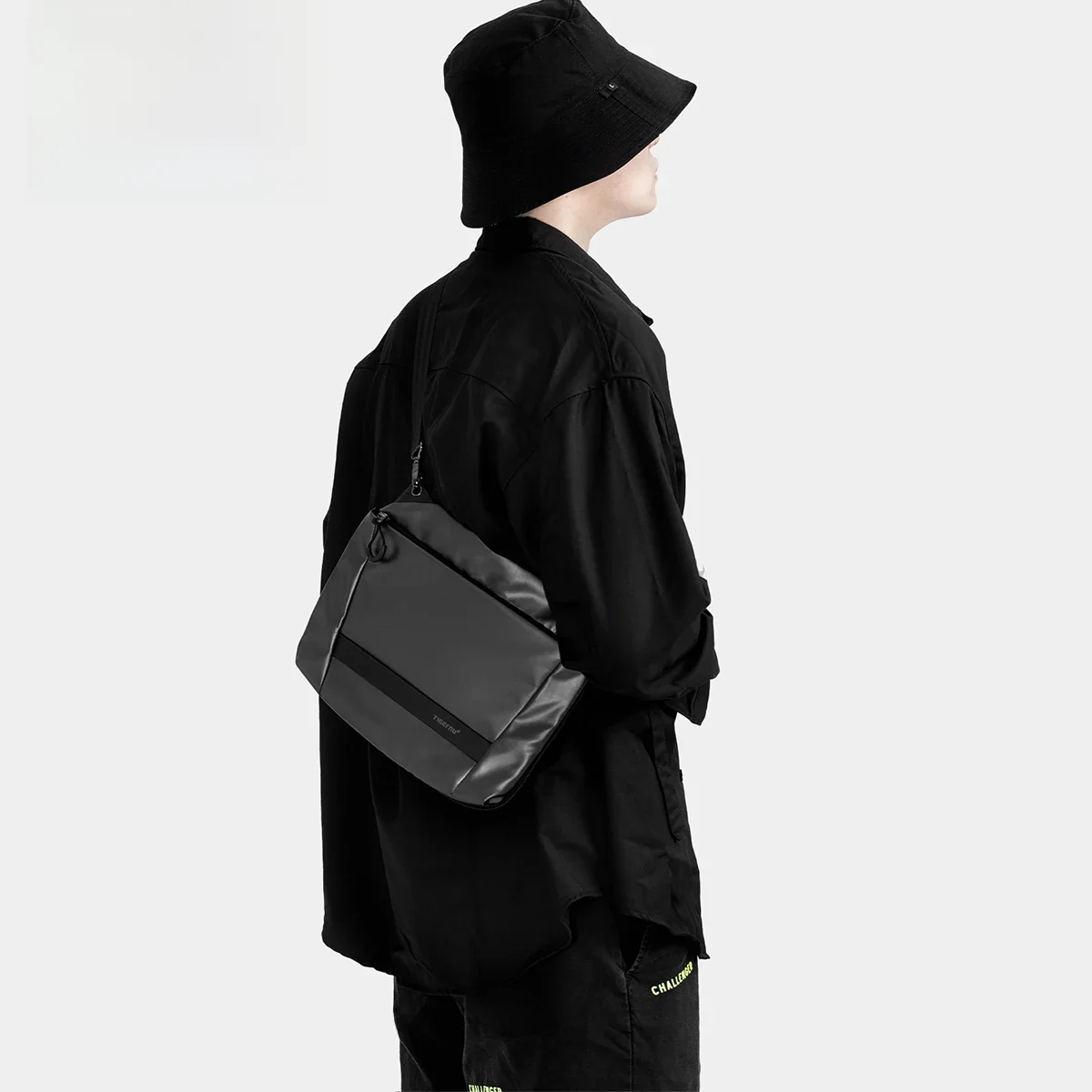 Torba męska Tigernu Crossbody, rozszerzalna, 9-calowa, z TPU, codzienna torba na ramię, lekka mini torba sling, torba kurierska. — zdjęcie 2