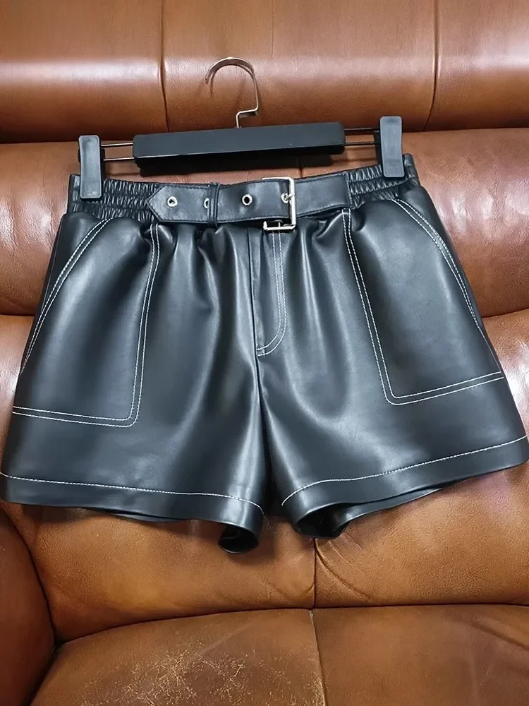 Skóra owcza spodenki z prawdziwej skóry damskie z paskiem w pasie szerokie nogawki spodnie Flare casualowe w stylu Streetwear szycie szorty z prawdziwej skóry — zdjęcie 2