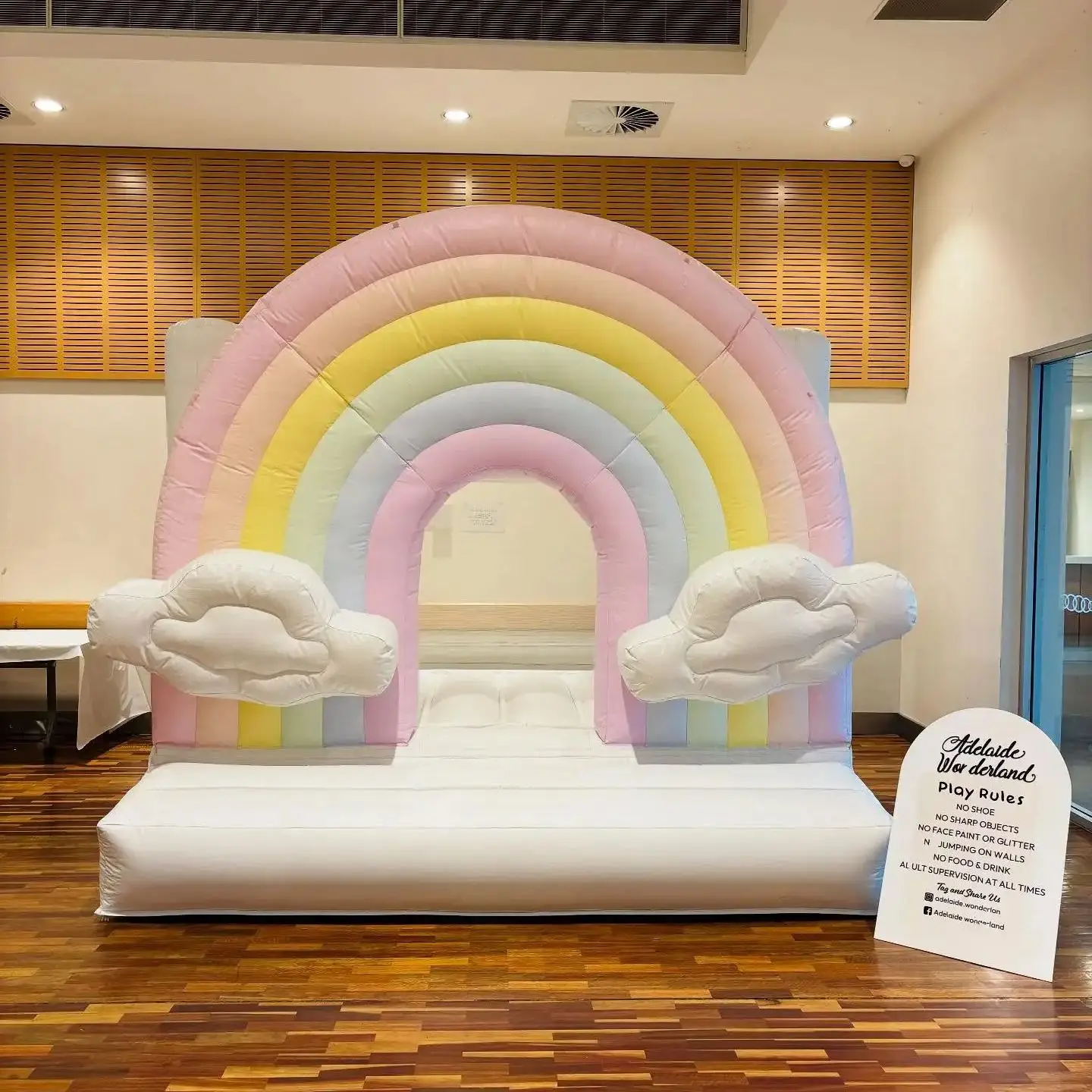 

mini kids Inflatable castle PVC Birthday Gift toddler white bounce house Soft Play rainbow bounce house