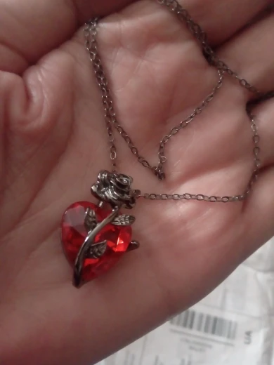 Heart Of Thornes Pendant photo review