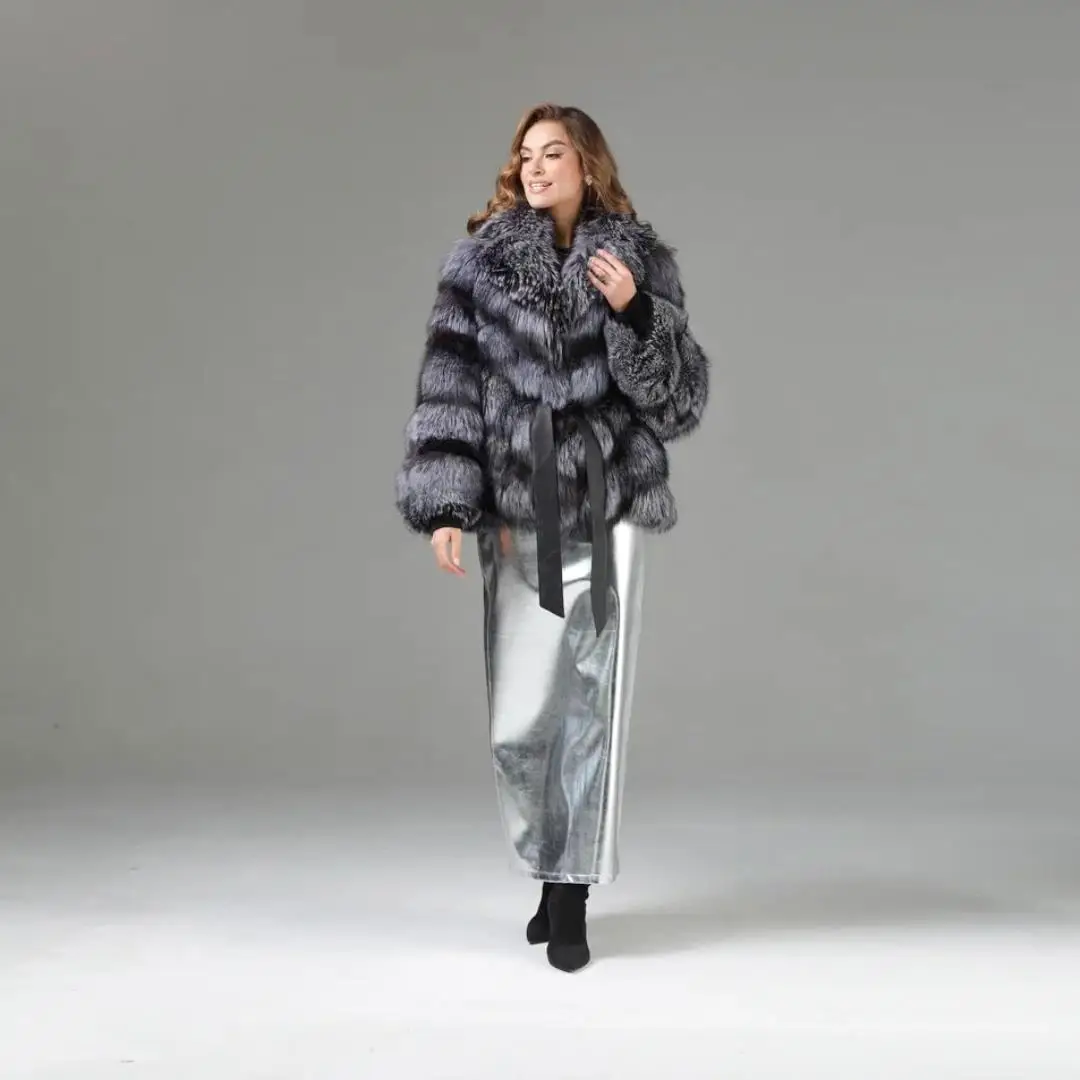 Winter Fashion Real Fox Fur Coats for Women High Quality Wholeskin Genuine Silver Fox Fur Coat With Turn-down Collar Overcoats