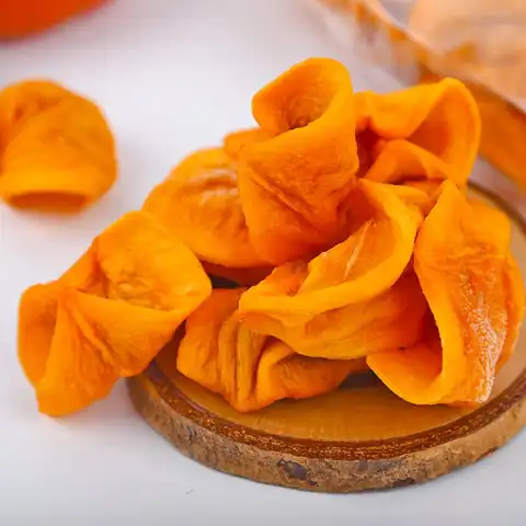 청도 감말랭이 1kg 가정용 쫄깃한 식감 건강한 단맛 무색소 무설탕 무보존료 건강 자연 간식 씨없는 감 말랭이