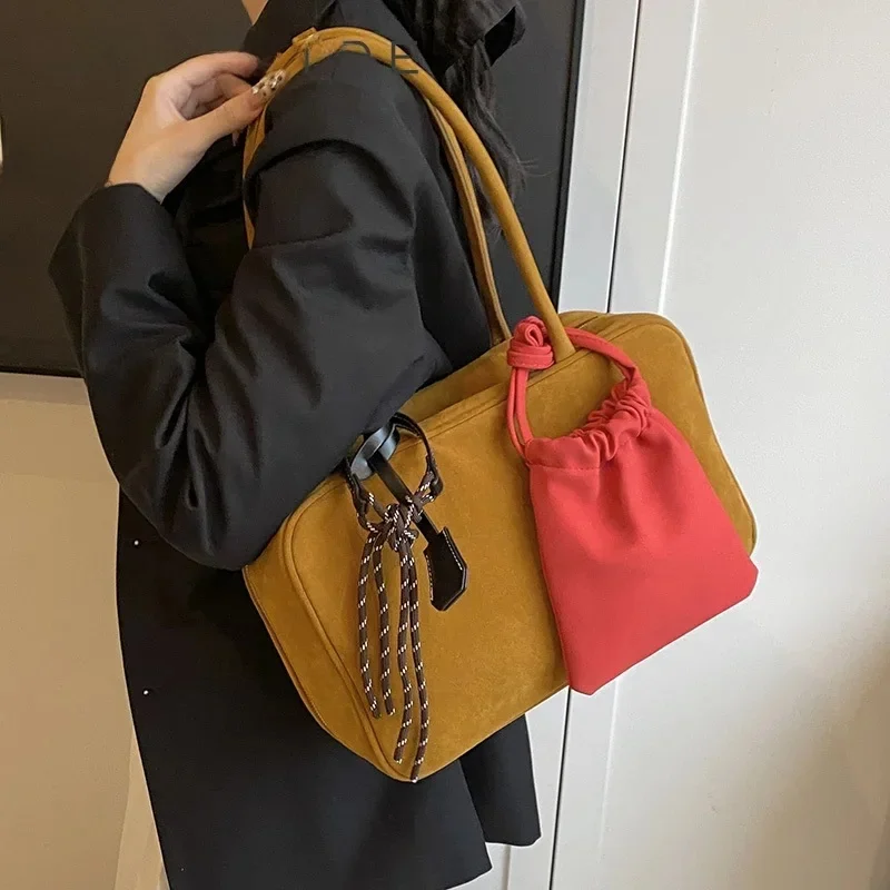 LEFTSIDE NUBUCK Torby na ramię Damska torba na ramię dla kobiet 2025 Winter New Trend Y2K Korean Fashion Design Torebki i portmonetki — zdjęcie 2