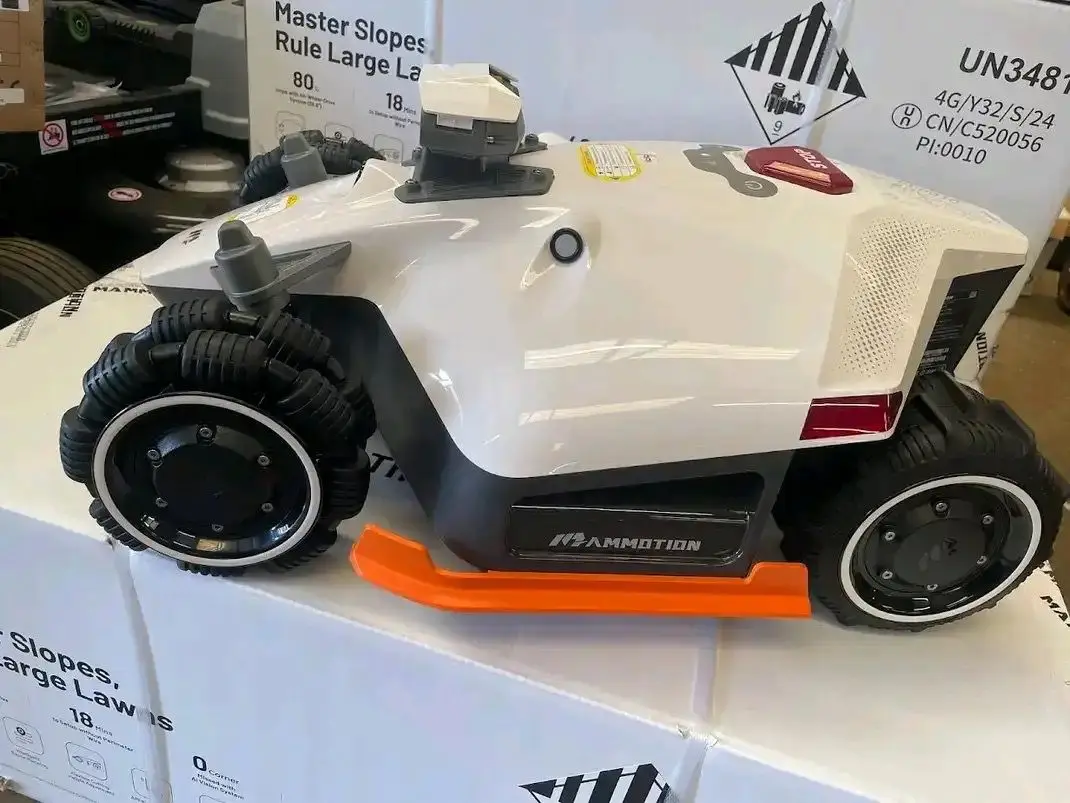خصومات مبيعات فائقة لجزازة العشب الروبوتية الجديدة Mammotion LUBA 2 AWD 5000X مع المرآب اشتر 2 واحصل على 1 مجانًا