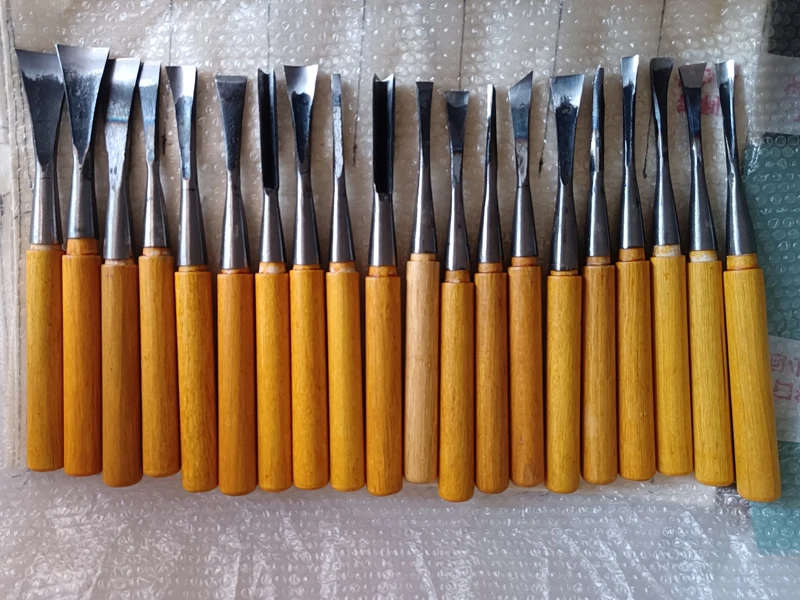 Holzbearbeitungs-Schnitzmesser, Wurzelschnitzwerkzeug, Werkzeug zur Herstellung von Teetablett-Basen, Ausstanzmesser, Meißel-Set – Detail 8