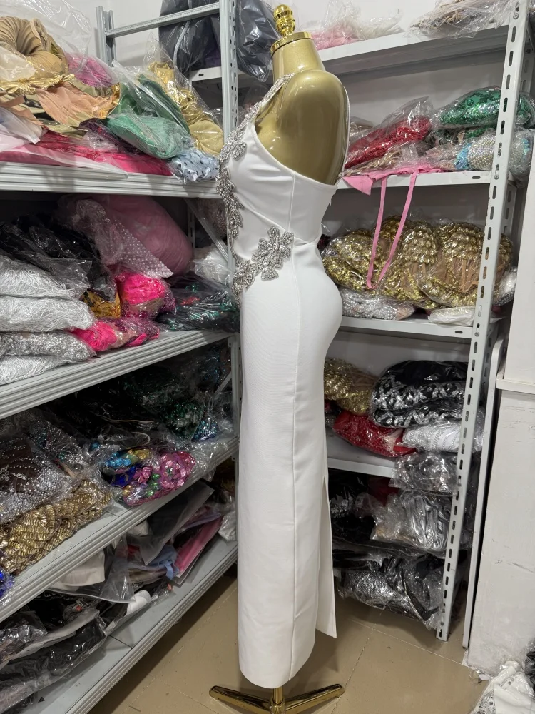 عالية الجودة أنيقة الأبيض خارج الكتف مطرز الجوف طويل التفاف فستان المرأة فستان حفلة عصري فستان الزفاف