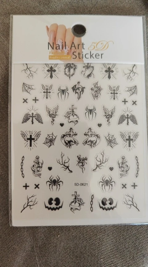 1Pcs 5D Black Halloween Spider Nail Stickers Multi-designs Bat/Ghost Face/Pumpkin/Skull Self-adhesive Sliders DIY Nail Supplies photo review