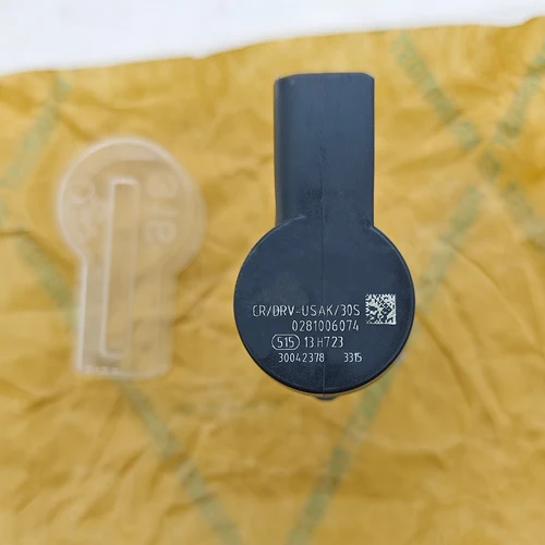Imagen 2 del producto Número de pieza 0281006074 0281006075 Válvula de control de presión Common Rail DRV 057130764 AB 057130764 AA Para Audii A3 V-W Passat
