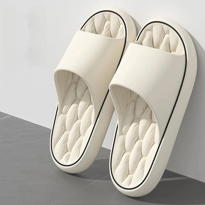 Pantoufles souples Super légères, diapositives simples à la mode, chaussures élastiques EVA, baskets colorées dans la porte, tongs de salle de bain