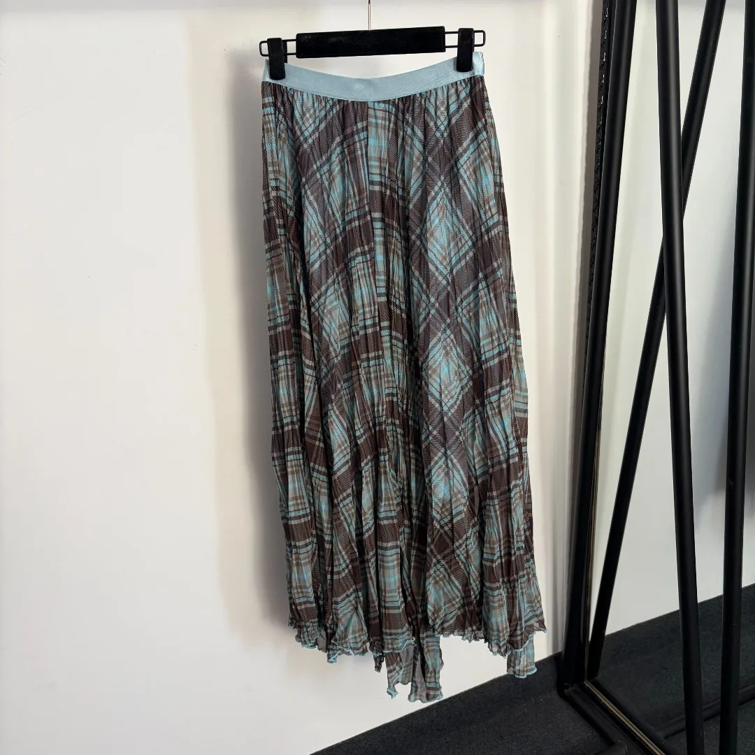 2026 Spring and Summer Versatile Color-blocked Plaid Printed French Retro Midi Skirt