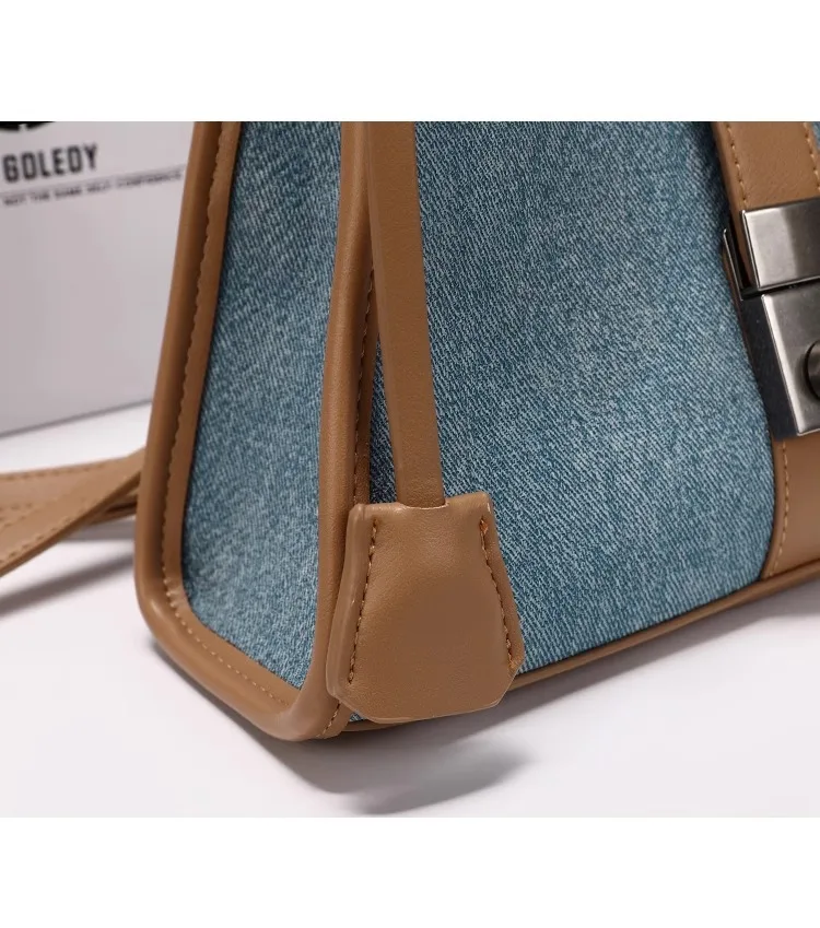 2025年のトレンディなレディースデニムレザーハンドバッグとメタルクラスプ付きショルダーバッグを日常使いにショーケースします。